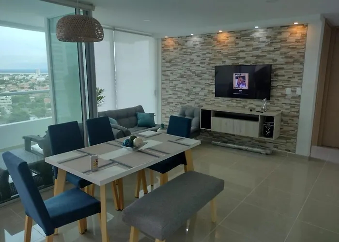 Hermoso Apartamento Ubicado En La Zona Norte A 5 Minutos Del Aeropuerto Y Del Centro Turistico. Para Rentar Por Mas De 30 Dias-